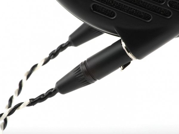 Наушники Audeze LCD-24