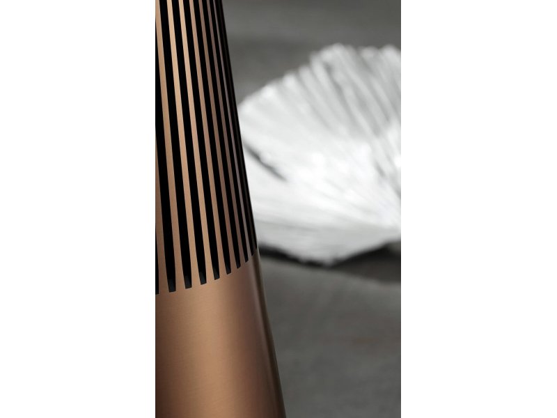 Полочная акустическая система Bang & Olufsen BeoSound 2 Bronze Tone Полочная акустическая система Bang & Olufsen BeoSound 2 Bronze Tone