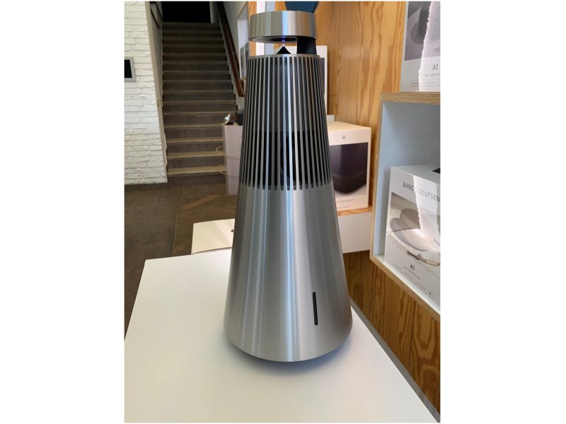 Полочная акустическая система Bang & Olufsen BeoSound 2 Natural Полочная акустическая система Bang & Olufsen BeoSound 2 Natural