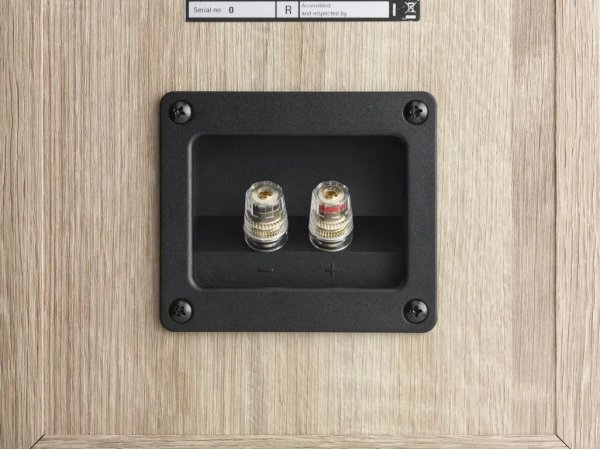 Полочная акустическая система DALI OBERON 3 White