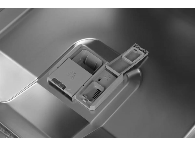 Посудомоечная машина Indesit DF 4C68 D Посудомоечная машина Indesit DF 4C68 D