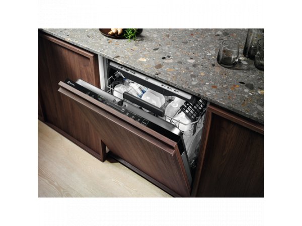 Встраиваемая посудомоечная машина Electrolux EEZ969410W
