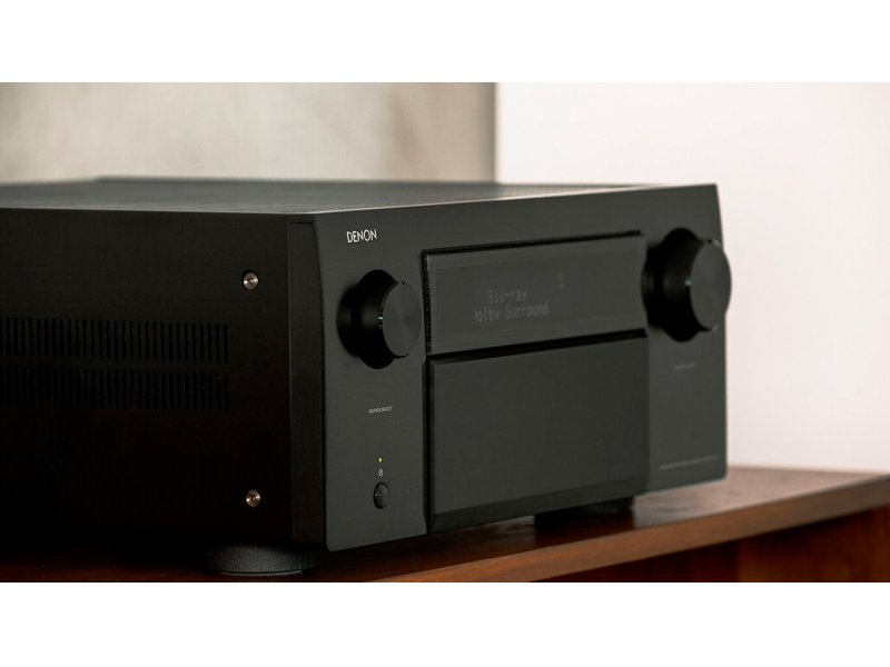 AV ресивер Denon AVC-A1H Black AV ресивер Denon AVC-A1H Black