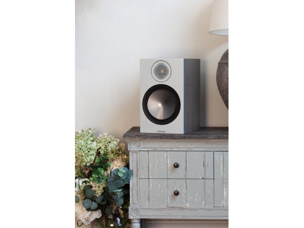 Сабвуфер Monitor Audio Bronze 100 Urban Grey (6G) Сабвуфер Monitor Audio Bronze 100 Urban Grey (6G)