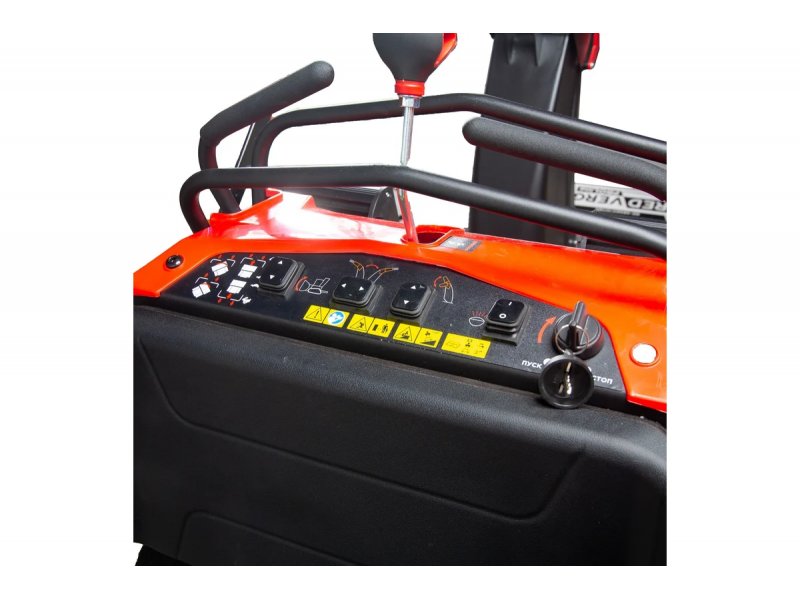 Бензиновый снегоуборщик Redverg RD-SBS87/15TBH 15л.с Бензиновый снегоуборщик Redverg RD-SBS87/15TBH 15л.с