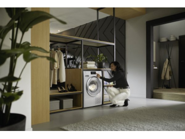 Сушильная машина Miele TWV780WP