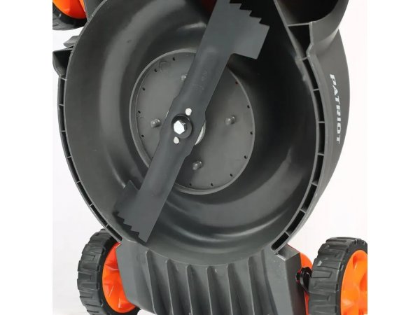 Электрическая газонокосилка Patriot CM 435 XL Электрическая газонокосилка Patriot CM 435 XL