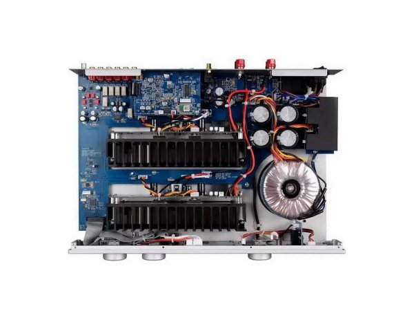 Стереоусилитель AudioLab 7000A Silver