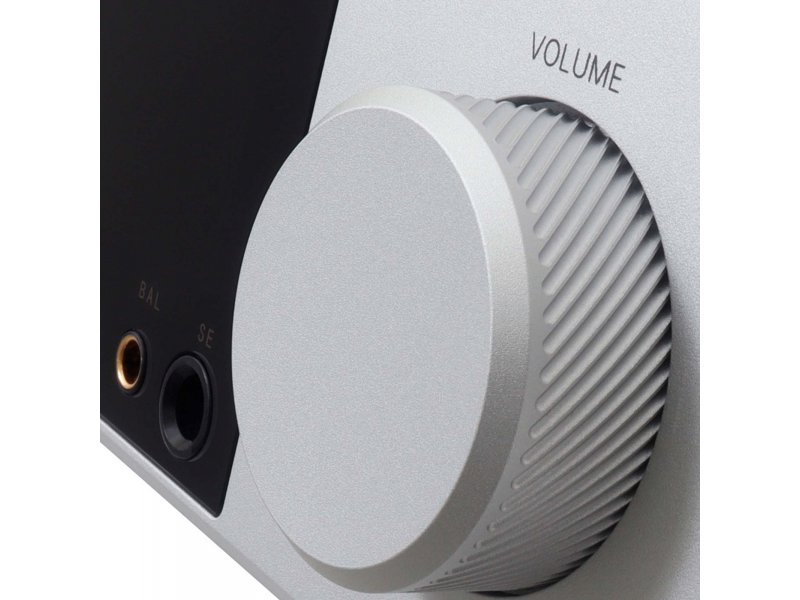 Интегральный усилитель Rotel DX-3 Silver Интегральный усилитель Rotel DX-3 Silver
