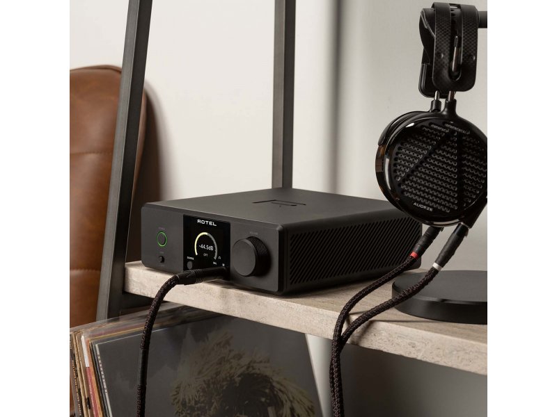 Интегральный усилитель Rotel DX-3 Black