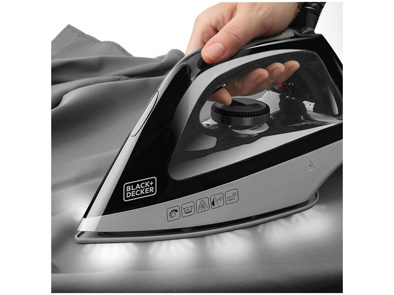 Парогенератор Black+Decker BXSS2200E Парогенератор Black+Decker BXSS2200E