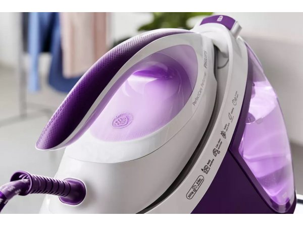 Парогенератор Philips GC8752