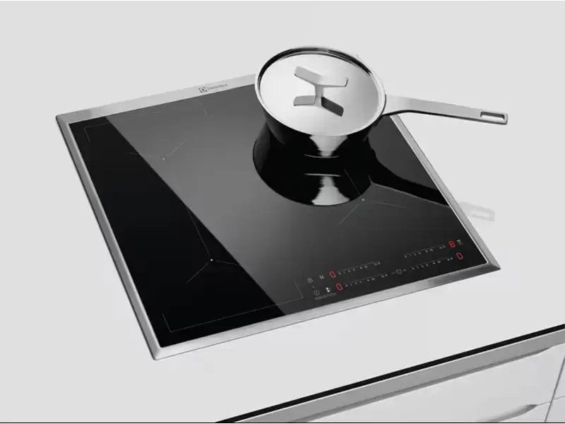 Встраиваемая индукционная варочная панель Electrolux EIV6340X