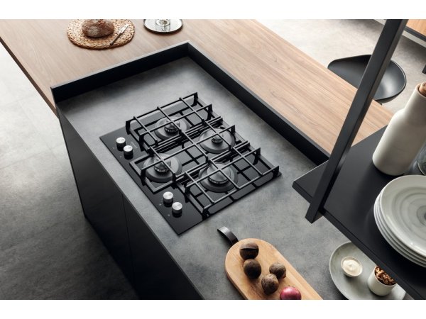 Газовая варочная панель Hotpoint/Ariston QS 61F/BK Газовая варочная панель Hotpoint/Ariston QS 61F/BK
