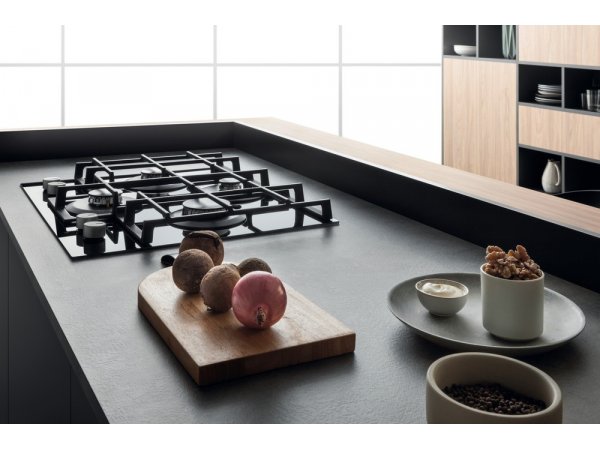 Газовая варочная панель Hotpoint/Ariston QS 61F/BK Газовая варочная панель Hotpoint/Ariston QS 61F/BK