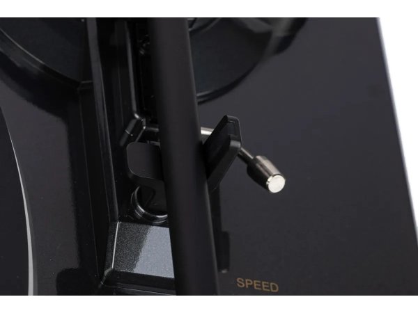 Виниловый проигрыватель Denon DP-300F Black Виниловый проигрыватель Denon DP-300F Black