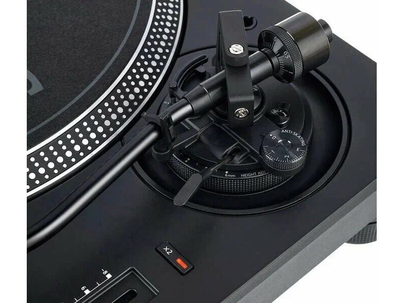 Виниловый проигрыватель Technics SL-1210 MK7 Виниловый проигрыватель Technics SL-1210 MK7