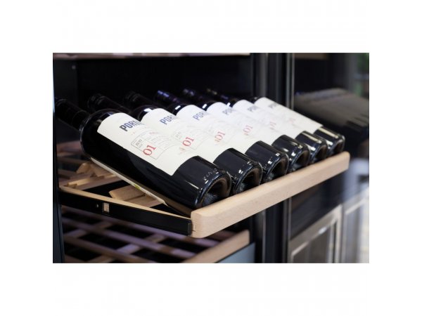 Винный шкаф Caso WineComfort 126 Винный шкаф Caso WineComfort 126