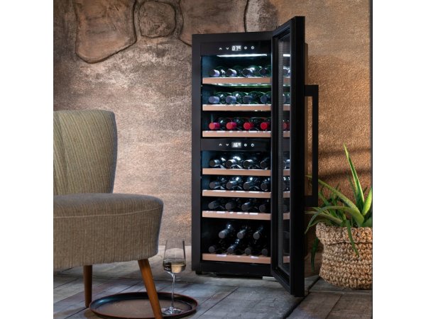 Винный шкаф Caso WineExclusive 38 Smart