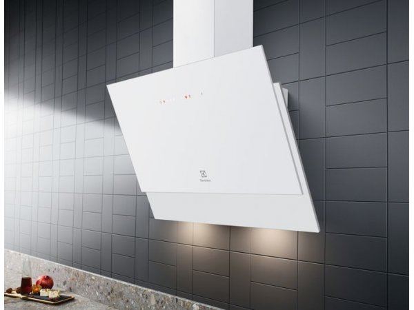 Вытяжка каминная Electrolux LFV616W