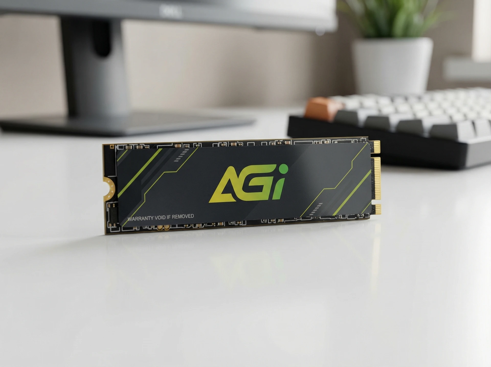 SSD накопитель AGI AI818 2ТБ, M.2 2280, PCIe 4.0 x4, NVMe [AGI2T0G43AI818-CB] - фото в интерьере