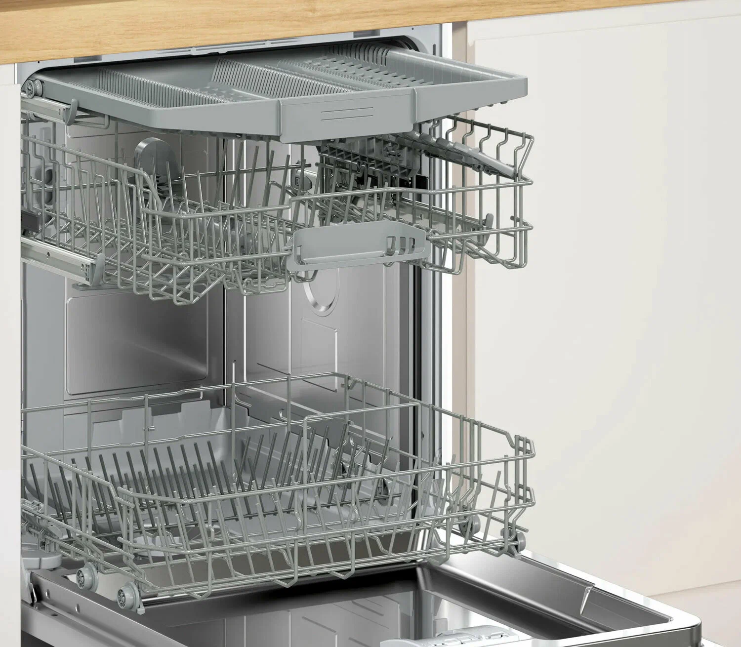 Bosch SPV6ZMX17E встраиваемая посудомоечная машина &mdash; открытые корзины и внутренняя компоновка