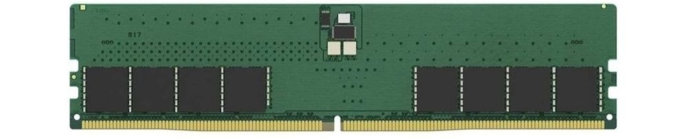 Kingston KVR56U46BS8-32 DDR5 32 ГБ модуль, вид сверху, зелёная плата с микросхемами памяти