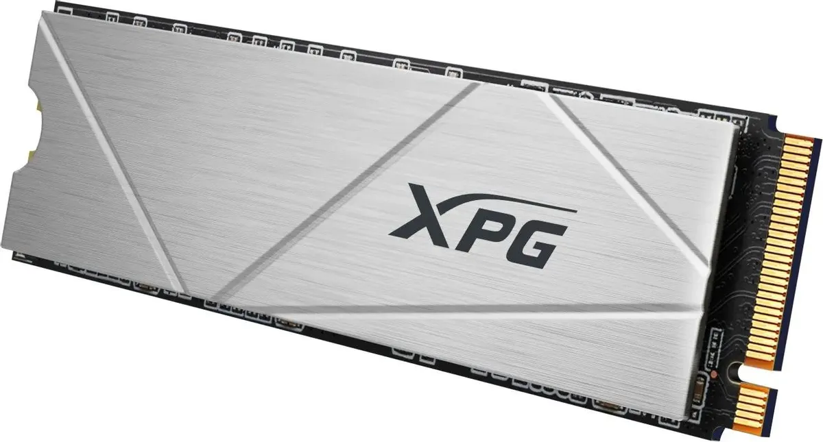 ADATA XPG GAMMIX S60 512 ГБ радиатор в комплекте установка M.2