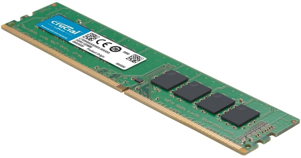 Crucial CB16GU3200 DDR4 16 ГБ — вид сверху под углом, зелёная плата с четырьмя чипами и золотистыми контактами