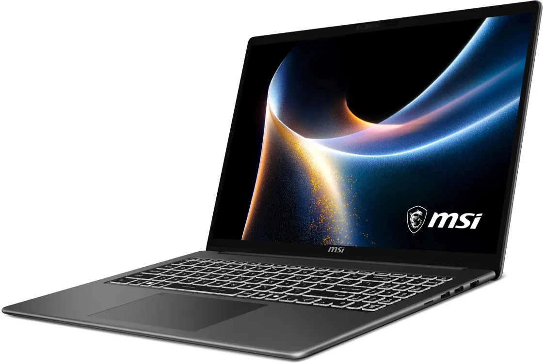 MSI Modern 16S AI+ вид под углом слева — тонкий профиль корпуса и боковые порты