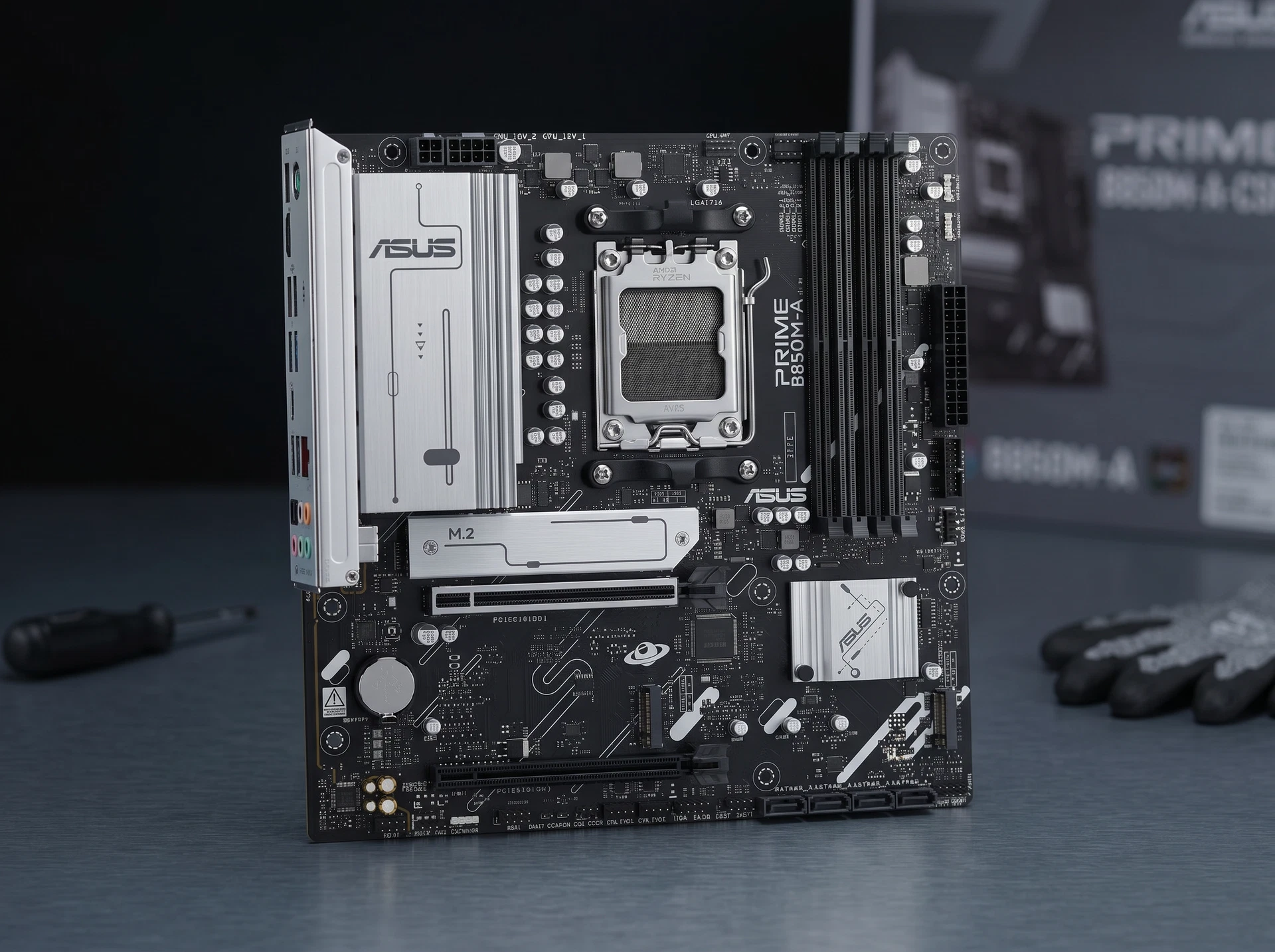 Материнская плата Asus Prime B850M-A-CSM, Socket AM5, AMD B850, mATX, RTL [90MB1LQ0-M0EAYC] - фото в интерьере