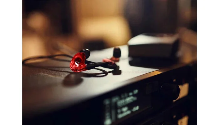 Sennheiser IE 100 Pro — схема динамического широкополосного 10 мм драйвера нового поколения