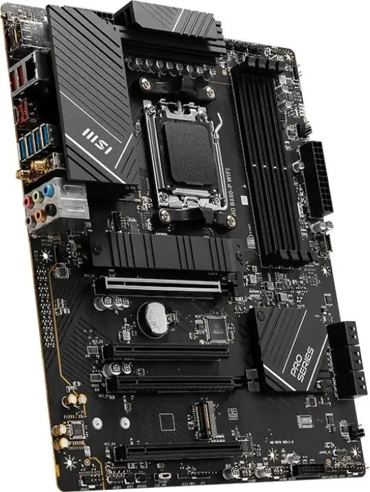 MSI PRO B650-P WiFi вид сбоку — разъёмы задней панели I/O, порты SATA и разъёмы питания