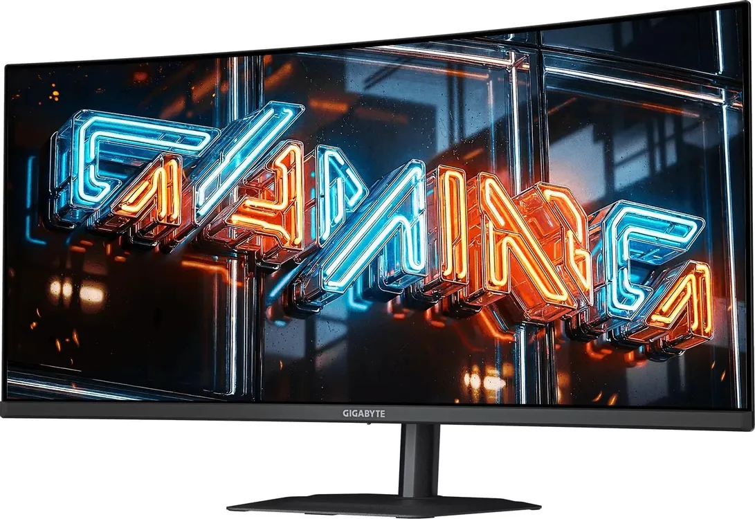 GIGABYTE MO34WQC36 под углом — качество цветопередачи QD-OLED на изогнутом ультраширокном экране