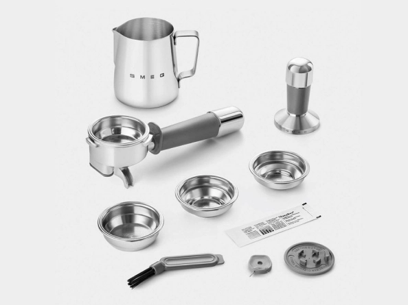 Smeg EGF03PGEU комплектация молочник холдеры фильтры щётка темпер