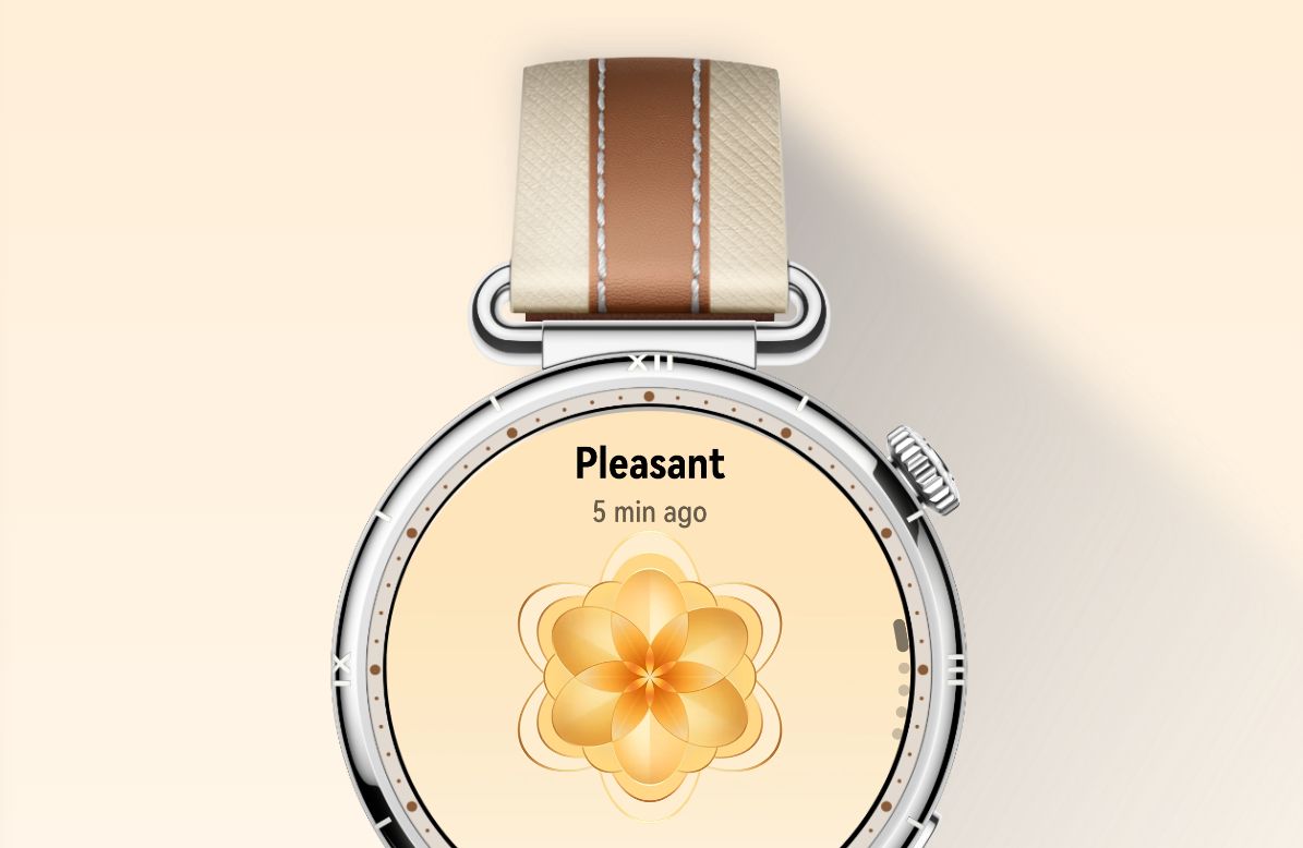 Huawei Watch GT 6 &mdash; интерфейс с погодой и уведомлениями на кожаном ремешке