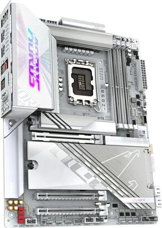 Gigabyte Z890 Aorus Pro Ice вид платы сверху слоты M.2 и VRM-зона