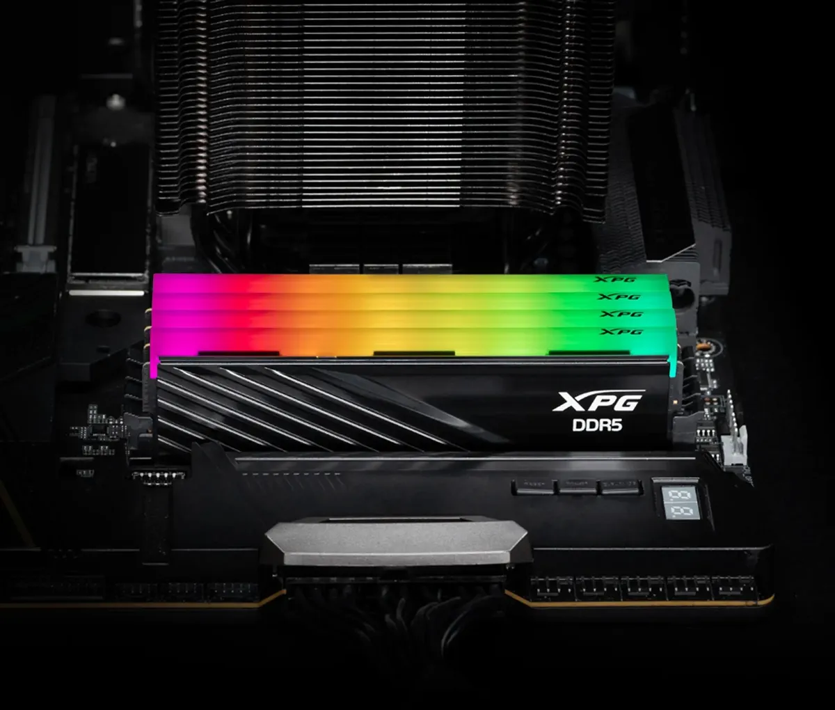 ADATA Lancer AX5U6400C3216G-DTLABRBK DDR5 установка двух модулей в слоты материнской платы