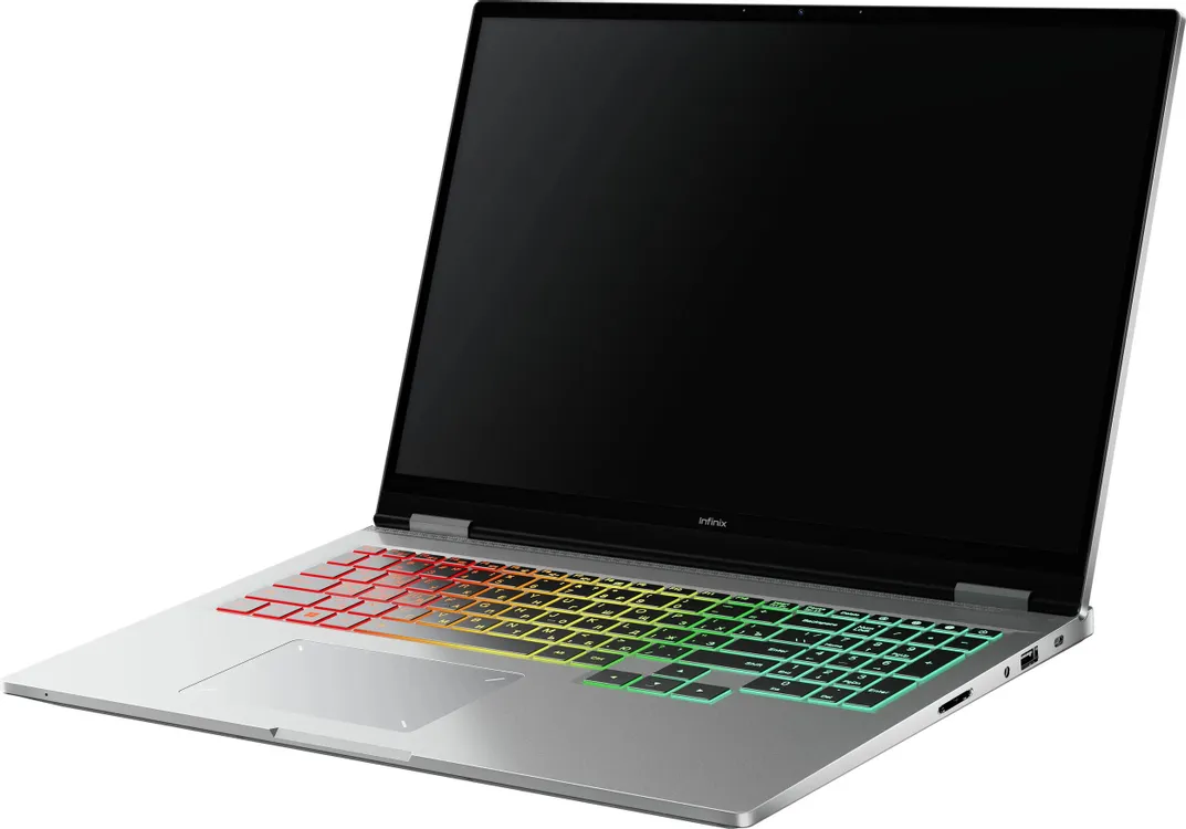 Infinix GTBook GL614 вид спереди с RGB-подсветкой клавиатуры и открытым экраном