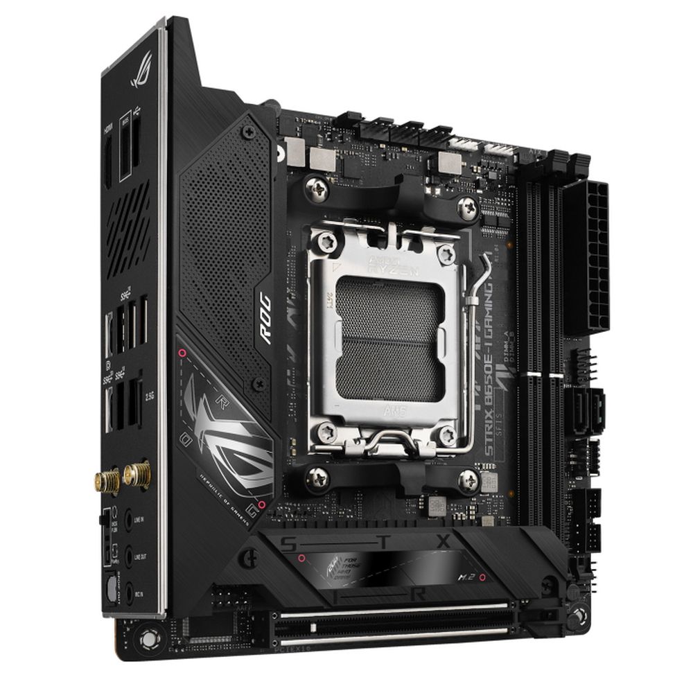 ASUS ROG Strix B650E-I Gaming WiFi &mdash; задняя панель I/O, USB порты, антенна Wi-Fi 6E, VRM секция