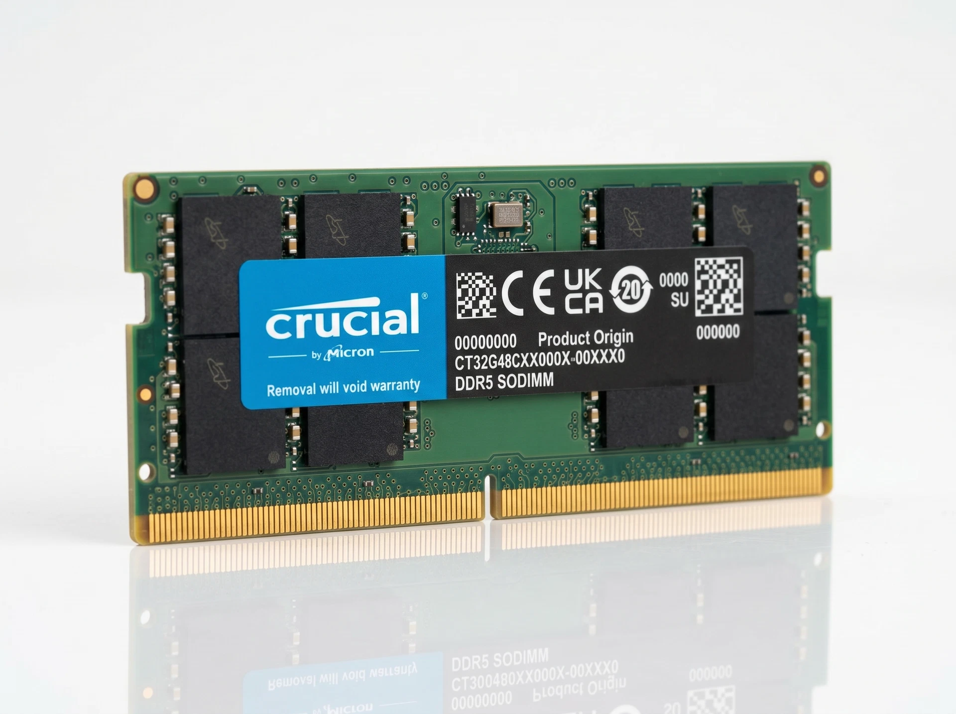 Оперативная память Crucial CT32G48C40S5, DDR5 1х 32ГБ 4800 МГц, SODIMM, RTL - фото в интерьере