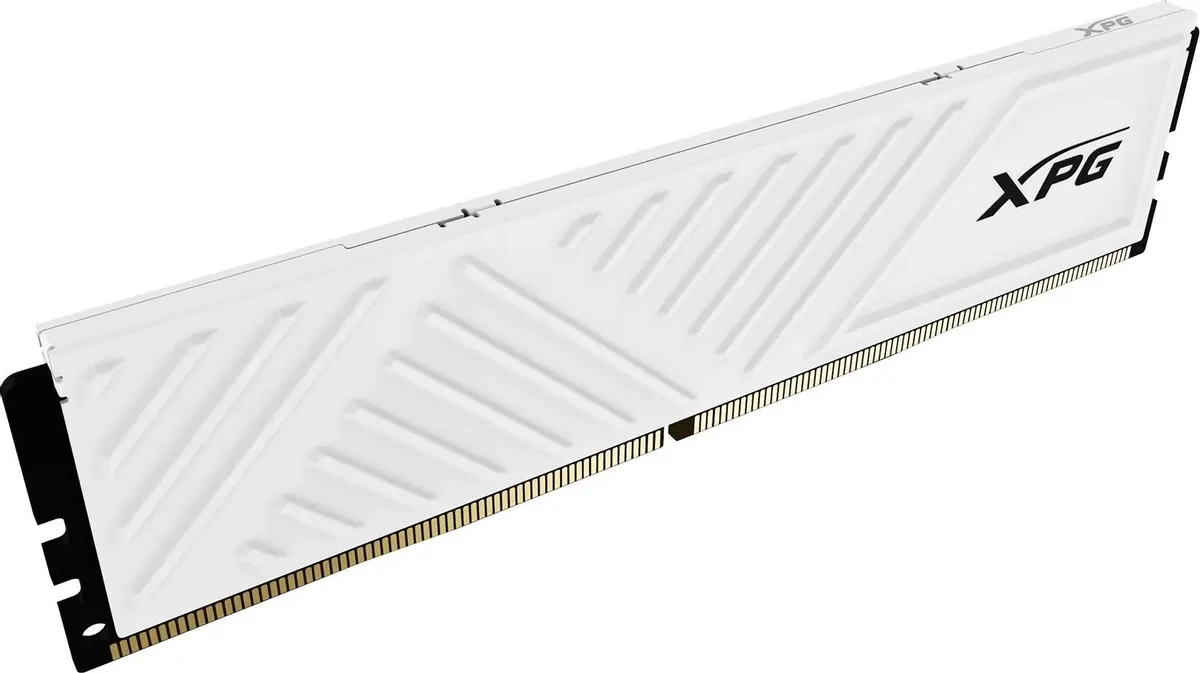 ADATA Gammix AX4U360016G18I-SWHD35 установка в слот DIMM на материнской плате
