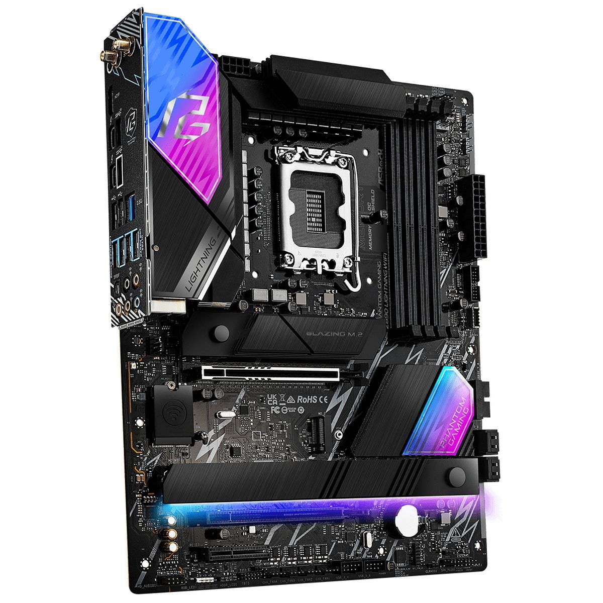 ASRock Z890 Lightning Wifi — зона слотов M.2 и PCIe Intel Z890 ATX
