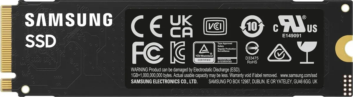Samsung 990 EVO Plus 2TB вид снизу — сертификационные знаки CE FCC RoHS и данные производителя