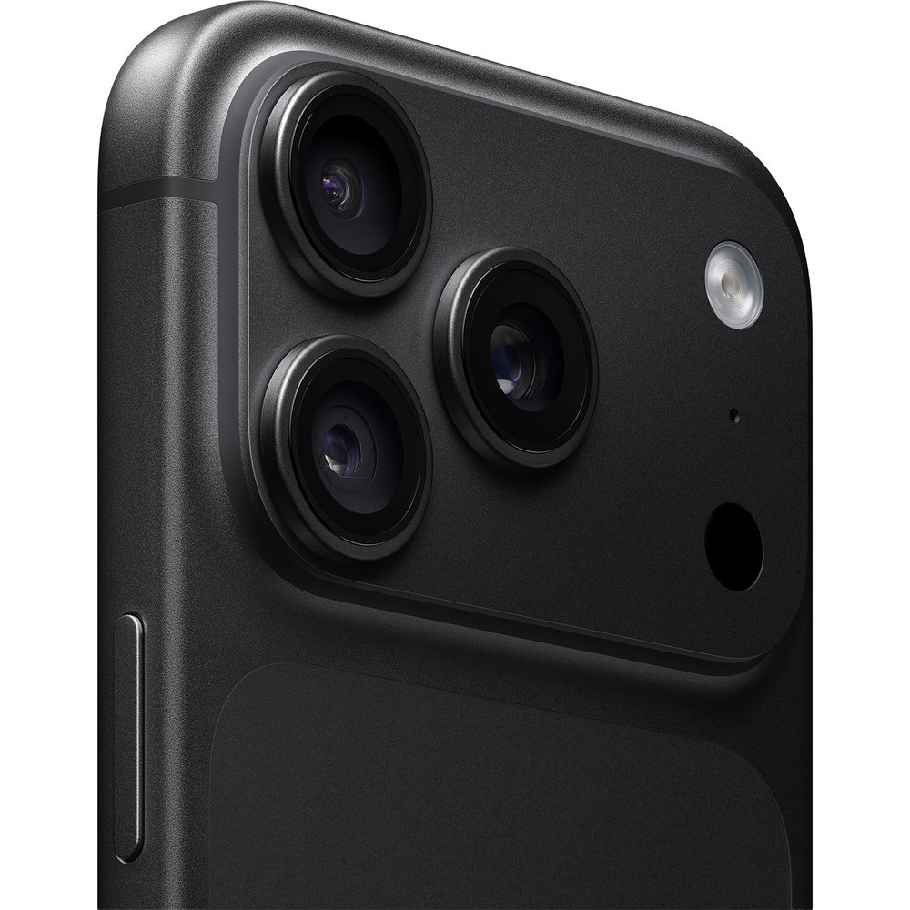 Apple iPhone 18 Pro крупный план тройной камеры 48+48+48 Мп — три объектива, вспышка, микрофон