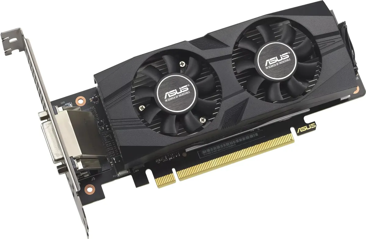 ASUS GeForce RTX 3050 вид сверху — золотистые контакты PCIe, крепёжная скоба и интерфейсы задней панели