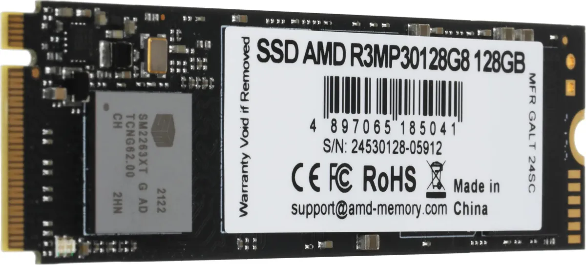 AMD Radeon R3 128 ГБ PCIe 3.0 x4 чипы памяти 3D NAND TLC крупным планом